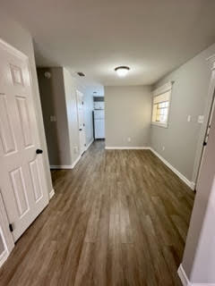 1610 West Kuhn - 3